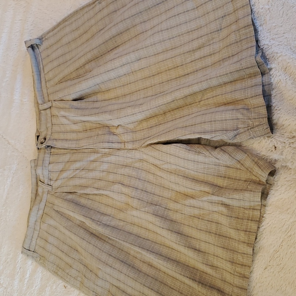 Men's size 42 Cherokee shorts